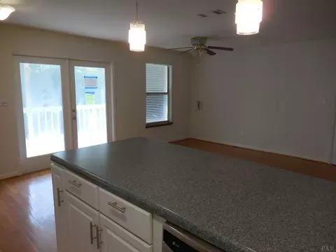 7657 Marshall Rd, Milton, FL 32583 photo 7
