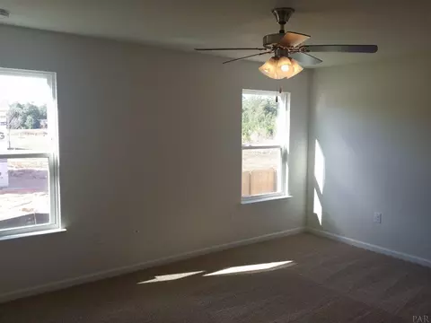 5877 Little Leaf Ct, Milton, FL 32570 photo 13