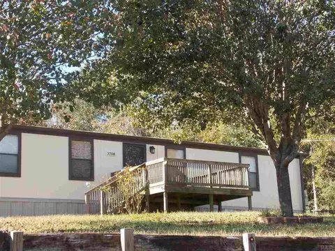3708 Legend Creek Dr, Pace, FL 32571 photo 2