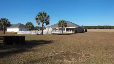 2630 Drewery Ln, Jay, FL 32565 photo 11