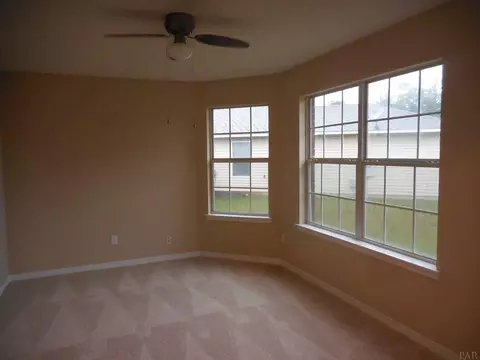 7025 Jacobsview Ln, Milton, FL 32570 photo 2