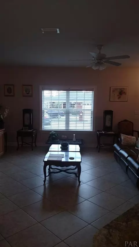 3886 Throne Ct, Milton, FL 32583 photo 12