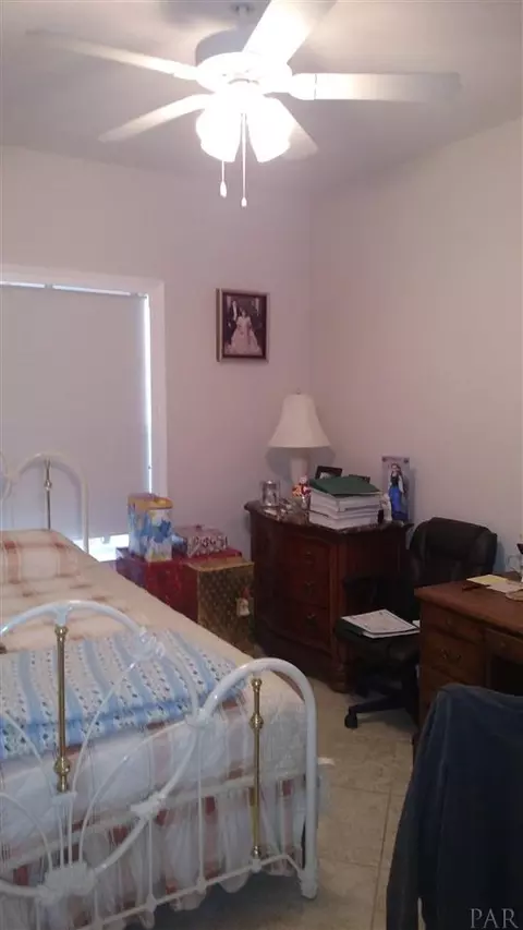 3886 Throne Ct, Milton, FL 32583 photo 15