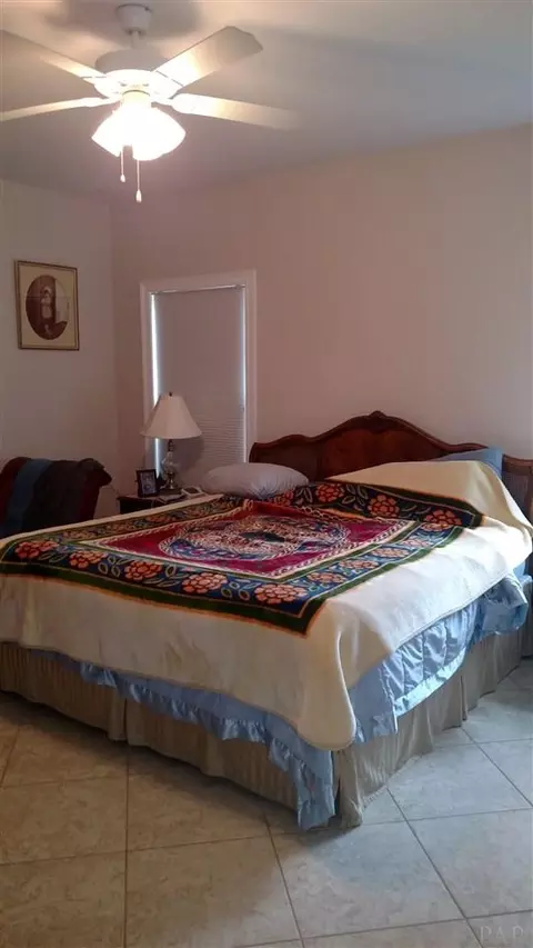 3886 Throne Ct, Milton, FL 32583 photo 17