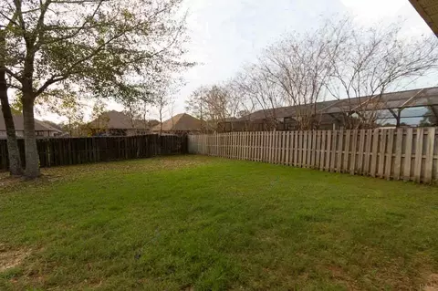 2595 Pine Forest Rd, Cantonment, FL 32533 photo 2