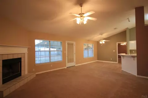 3662 Berrypatch Ln, Pace, FL 32571 photo 4