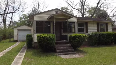 109 Vaughn Ave, Cantonment, FL 32533 photo 1