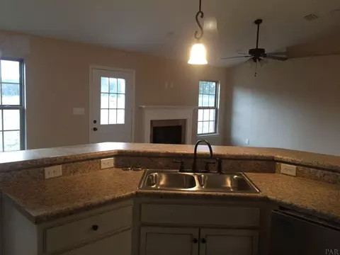 4675 Trinity Ln, Pace, FL 32571 photo 8