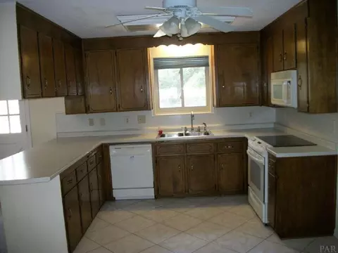 4100 Pace Ln, Pace, FL 32571 photo 9