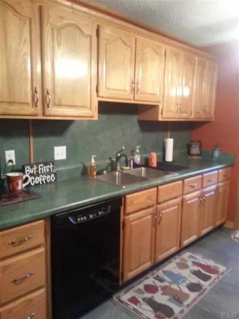 4705 Briaroak Dr, Pace, FL 32571 photo 11
