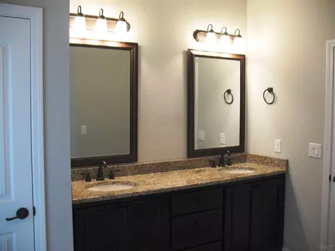 9201 Iron Gate Blvd, Milton, FL 32570 photo 20