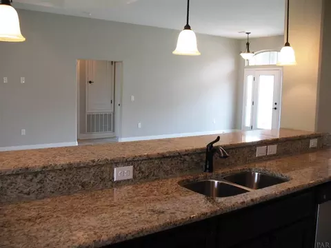 9201 Iron Gate Blvd, Milton, FL 32570 photo 8