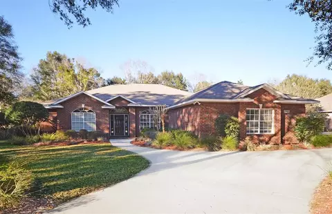 2992 Greystone Dr, Pace, FL 32571 photo 1