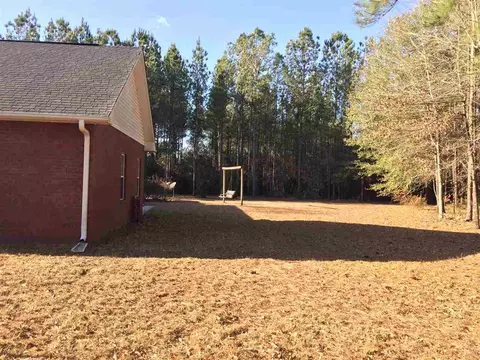 2786 Segrest Rd, Pace, FL 32571 photo 7