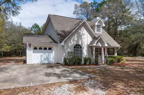 6110 Cheyenne Dr, Milton, FL 32570 photo 2