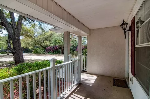 6110 Cheyenne Dr, Milton, FL 32570 photo 4