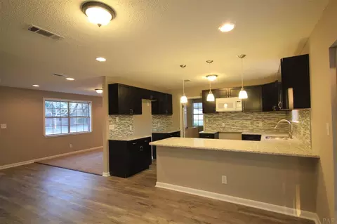 4325 W Avenida De Golf, Pace, FL 32571 photo 3