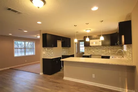 4325 W Avenida De Golf, Pace, FL 32571 photo 13