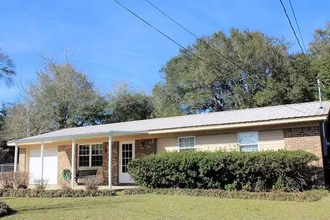 6570 Oakcrest Rd, Milton, FL 32570 photo 2