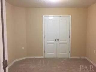 2377 Bur Oak Dr, Cantonment, FL 32533 photo 5
