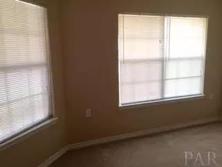 2377 Bur Oak Dr, Cantonment, FL 32533 photo 8