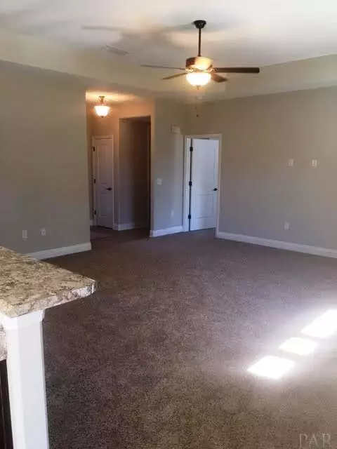 5565 Bellview Ct, Milton, FL 32583 photo 8