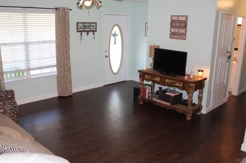 5863 Locust St, Milton, FL 32570 photo 26