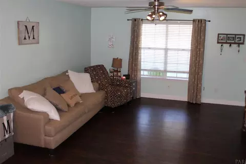 5863 Locust St, Milton, FL 32570 photo 22