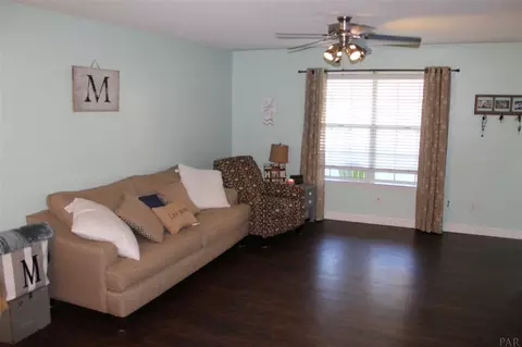 5863 Locust St, Milton, FL 32570 photo 21