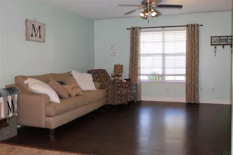 5863 Locust St, Milton, FL 32570 photo 23