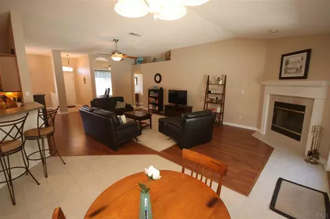 4892 Broadleaf Dr, Pace, FL 32571 photo 14