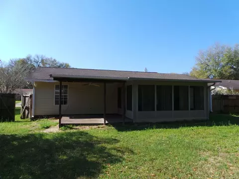 5574 Chantilly Cir, Milton, FL 32583 photo 2