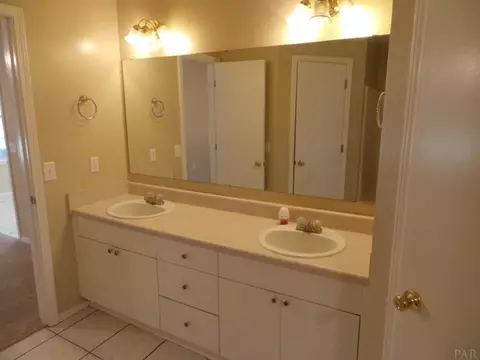 5574 Chantilly Cir, Milton, FL 32583 photo 18