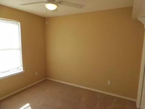 5574 Chantilly Cir, Milton, FL 32583 photo 15