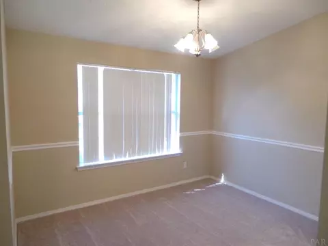 5574 Chantilly Cir, Milton, FL 32583 photo 7