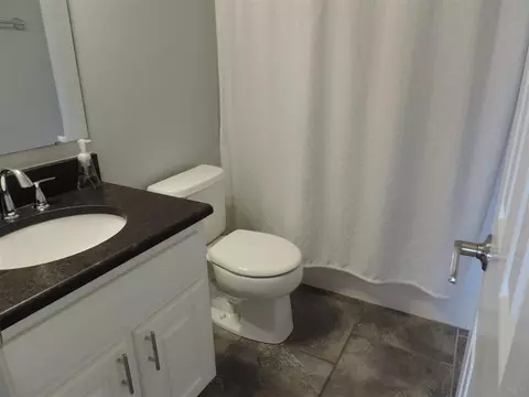 4860 Timber Ridge Dr, Pace, FL 32571 photo 17