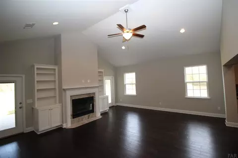 7071 Foxboro Cir, Pace, FL 32571 photo 2