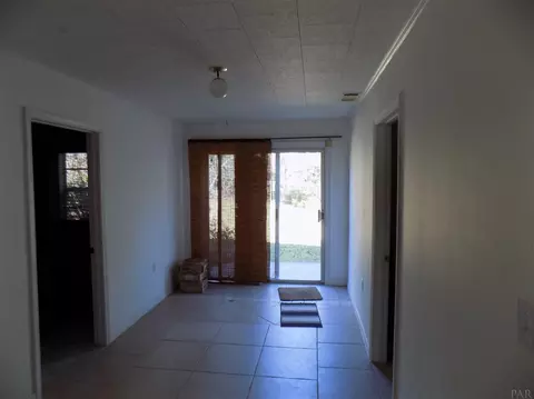 7940 Edwards Dr, Milton, FL 32583 photo 2