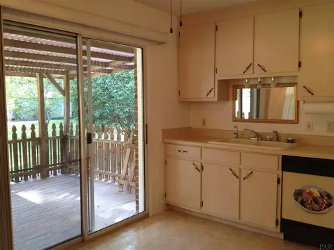 4923 Crowder St, Pace, FL 32571 photo 6