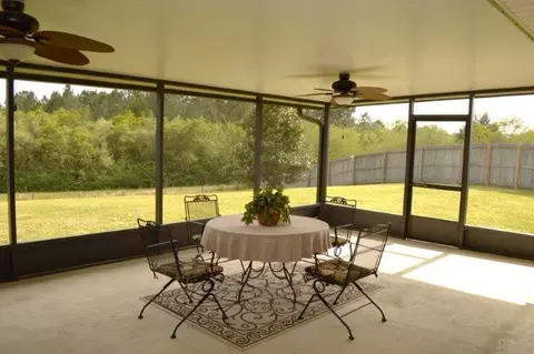 716 Hanley Downs Dr, Cantonment, FL 32533 photo 8