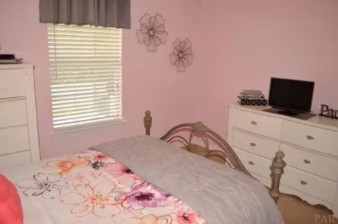 716 Hanley Downs Dr, Cantonment, FL 32533 photo 31