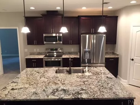 5483 Inwood Dr, Pace, FL 32571 photo 5