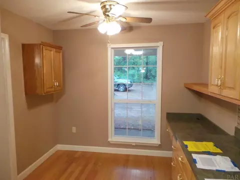 5299 Windham Rd, Milton, FL 32570 photo 9