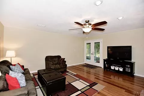 3541 Victory Dr, Pace, FL 32571 photo 10