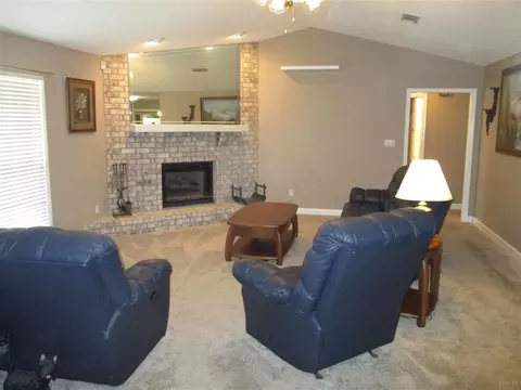4996 E Spencer Field Rd, Pace, FL 32571 photo 2