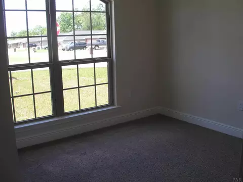 Undisclosed, Cantonment, FL 32533 photo 13
