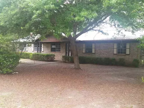 4658 Cardinal St, Pace, FL 32571 photo 2