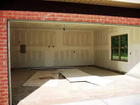 9233 Iron Gate Blvd, Milton, FL 32570 photo 23