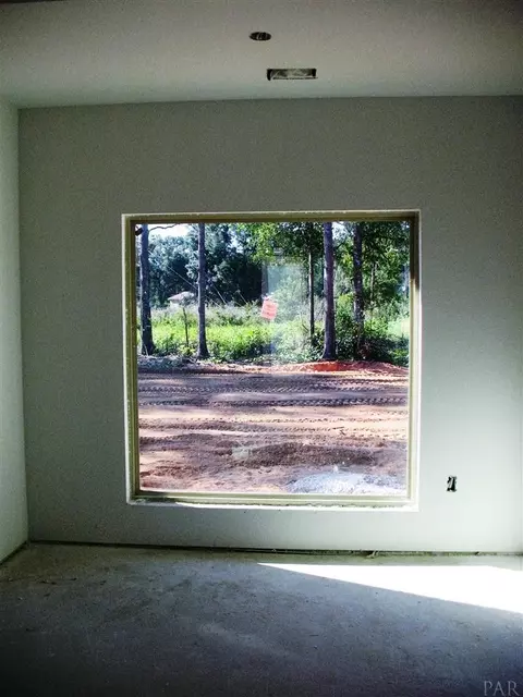 9233 Iron Gate Blvd, Milton, FL 32570 photo 9