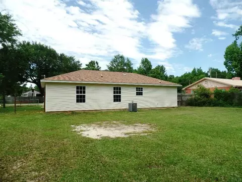 4012 Charles Cir, Pace, FL 32571 photo 3
